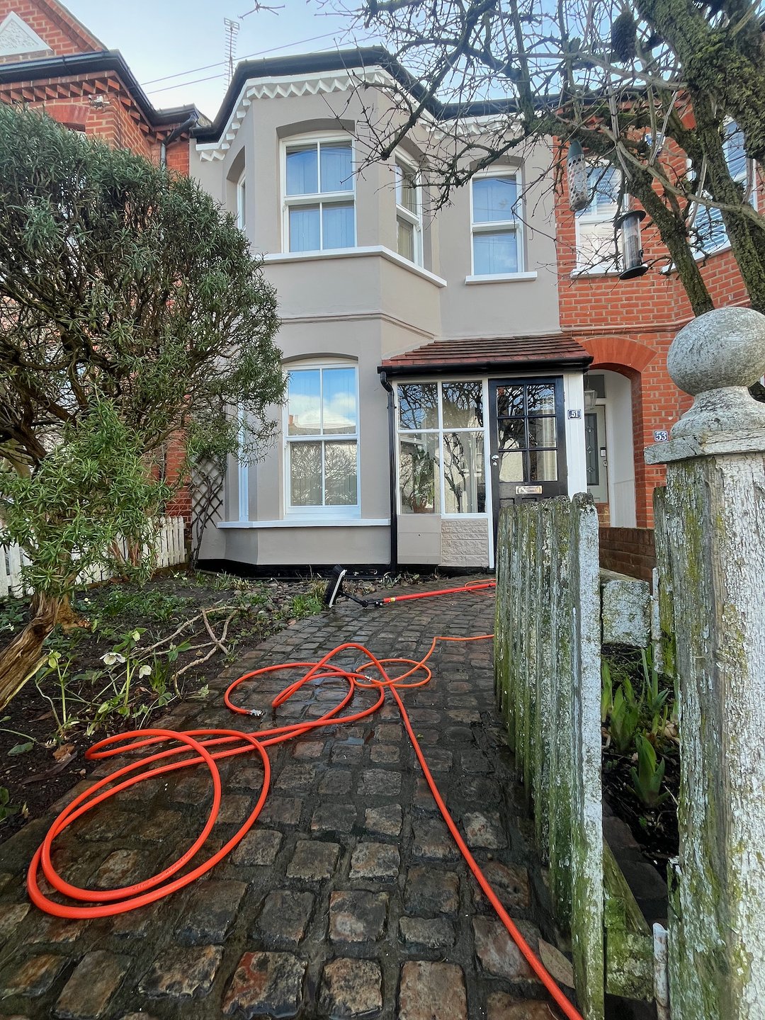 Professional once-off Window Cleaning for a terraced house on Saint Johns Road, Epping Thumbnail